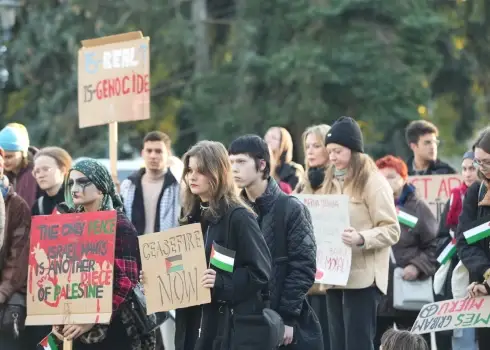 Митинг в поддержку гражданских жителей Палестины в Риге (5.10.2024)