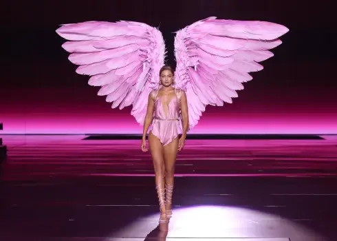 Грандиозное шоу Victoria’s Secret в 2024 году