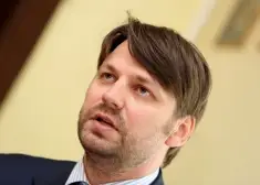 Мнение: выслав одного российского пенсионера, мы получим 5-6 недовольных латвийцев