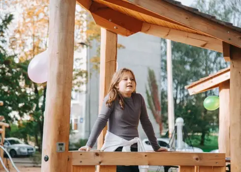 Детская площадка в Милгрависе