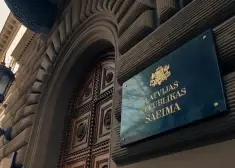 Латвия ужесточает языковой контроль: штрафы за нарушение правил использования латышского вырастут