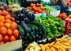 Латвийские овощи могут исчезнуть из магазинов: фермеры предупреждают о самом тяжелом сезоне за последние годы