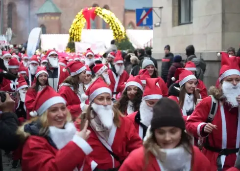 18-й забег Санта-Клаусов (2025)