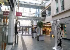 Владелец Galerija Centrs внезапно увеличил капитал на 1,6 млн евро: что происходит с торговым центром в Старой Риге