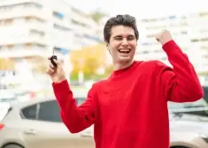 "Попробовал - и хватит": 19-летний латвиец выиграл 10 000 евро и заявил, что больше играть не будет