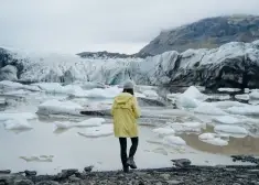 Женщина переехала в "самую безопасную" страну, но через 7 месяцев сбежала оттуда: в чем причина?