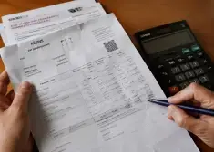 Счет за квартиру вырос, а причина неочевидна: что нужно проверить первым делом